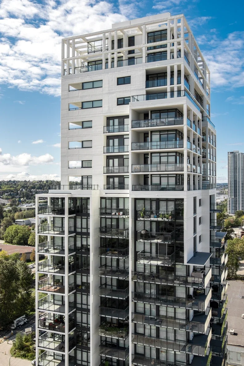 Advantages of a concrete building. Solterra Development.